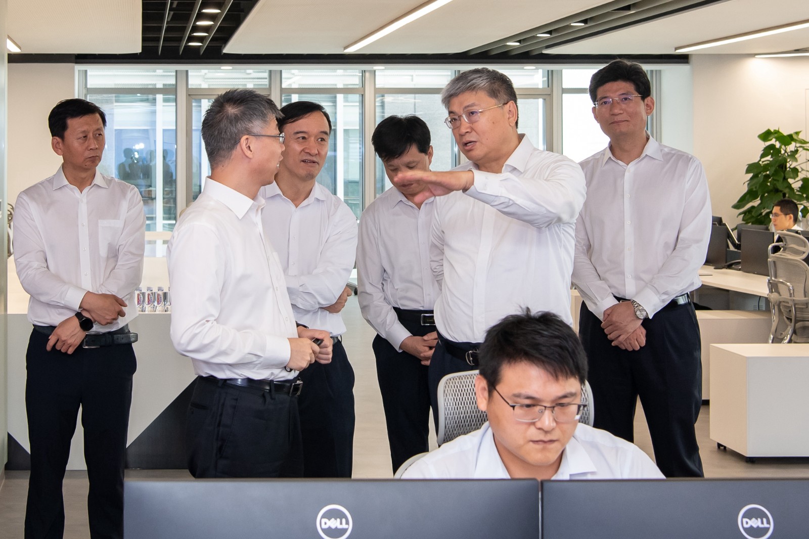 ¹ú»ªÍ¶×ʵ÷ÑÐ